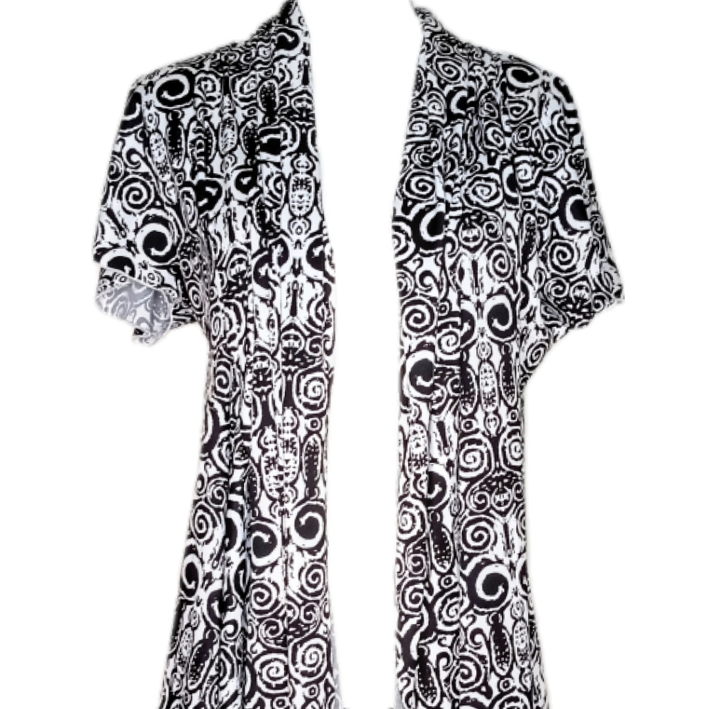 Isabella Rodriguez black n white swirl pattern cardigan short sleeve size Large